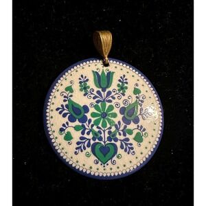 Vintage Eva Scherer style Enamel on Copper Floral Pendant White Blue Green